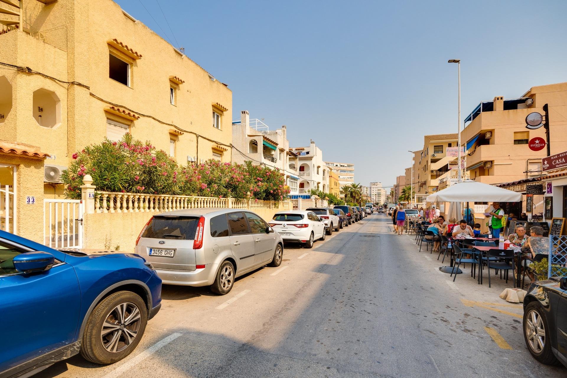 Resale - Apartment -
Torrevieja - La Mata