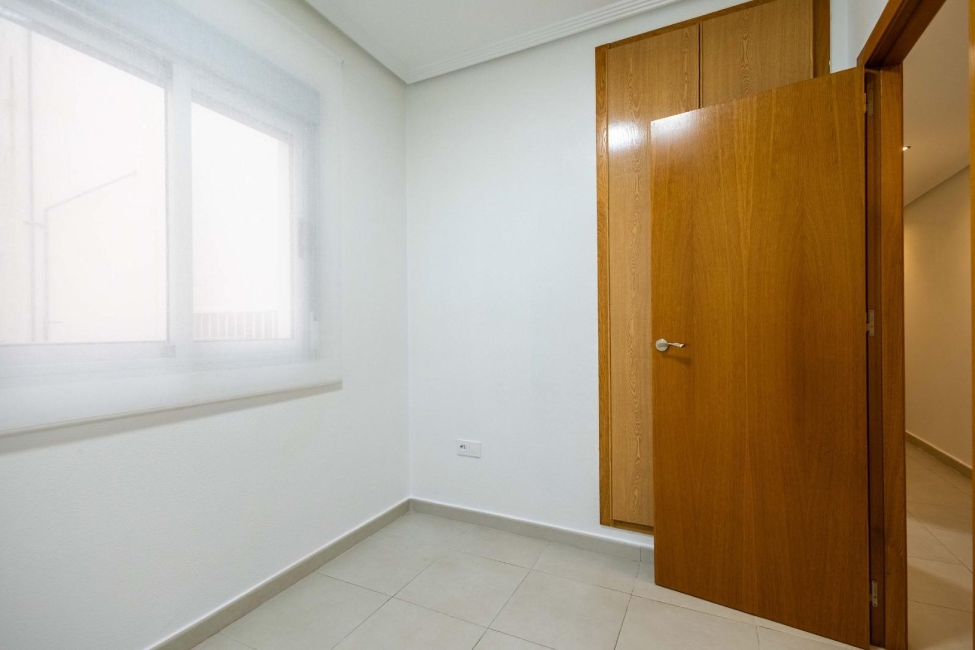 Resale - Apartment -
Torrevieja - Las Calas