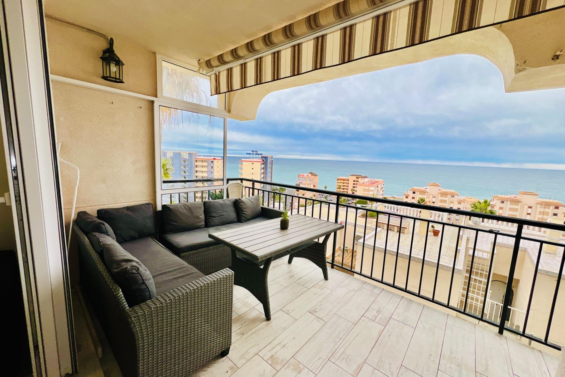 Resale - Apartment -
Torrevieja - Miramar - Torre Del Moro