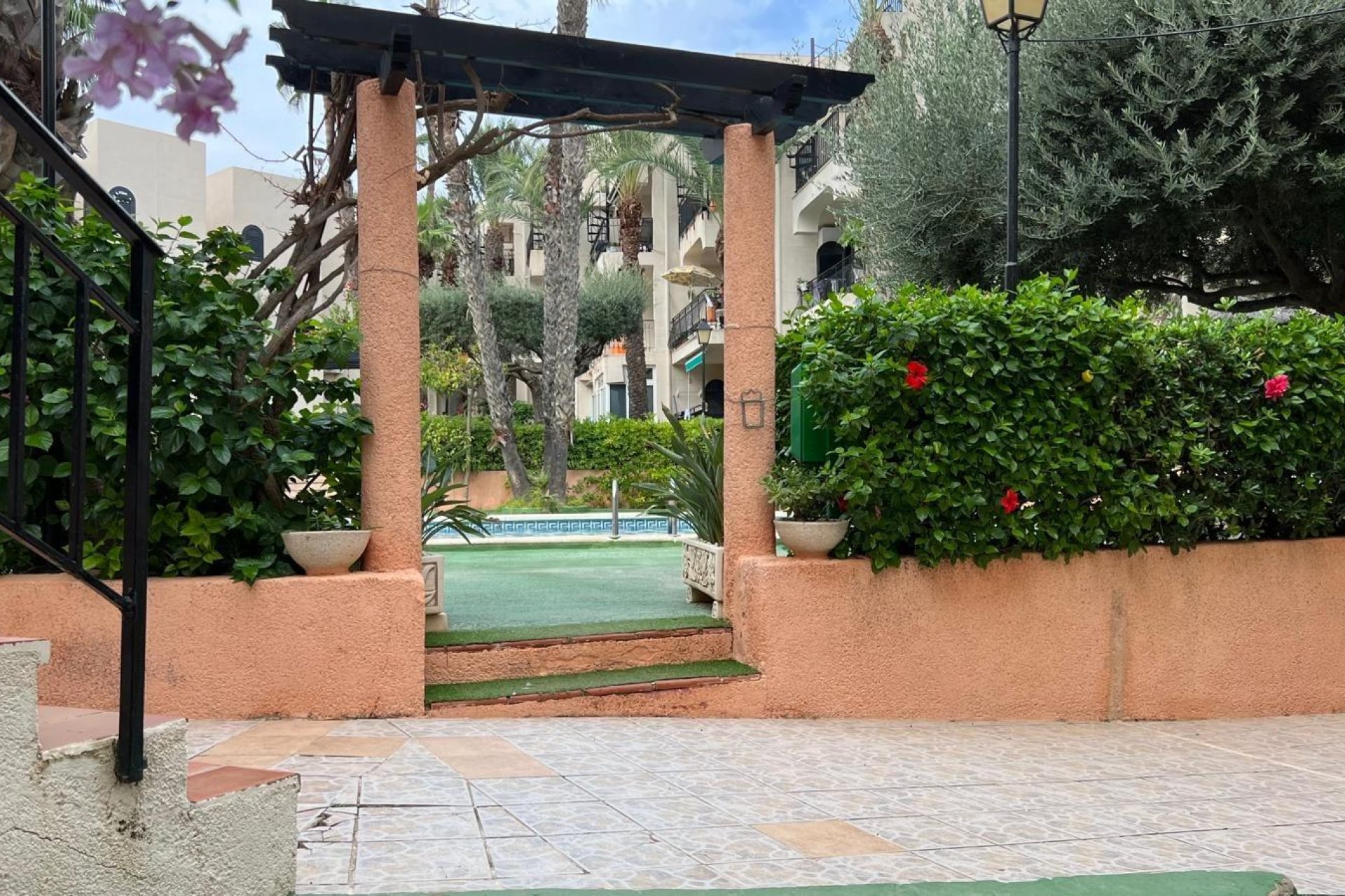 Resale - Apartment -
Torrevieja - Miramar - Torre Del Moro