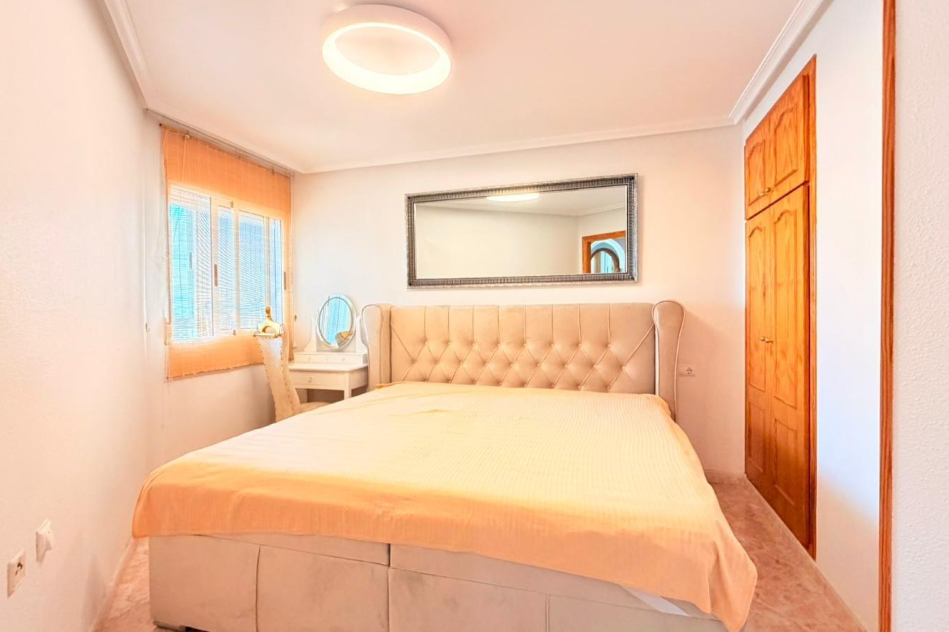Resale - Apartment -
Torrevieja - Nueva Torrevieja