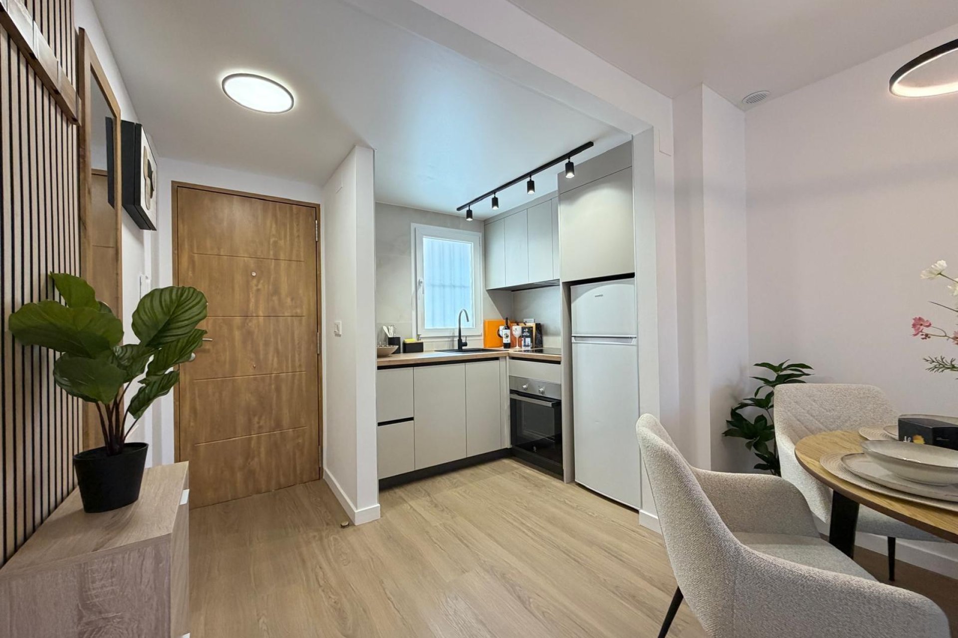 Resale - Apartment -
Torrevieja - Nueva Torrevieja