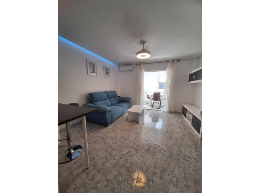 Resale - Apartment -
Torrevieja - Nueva Torrevieja