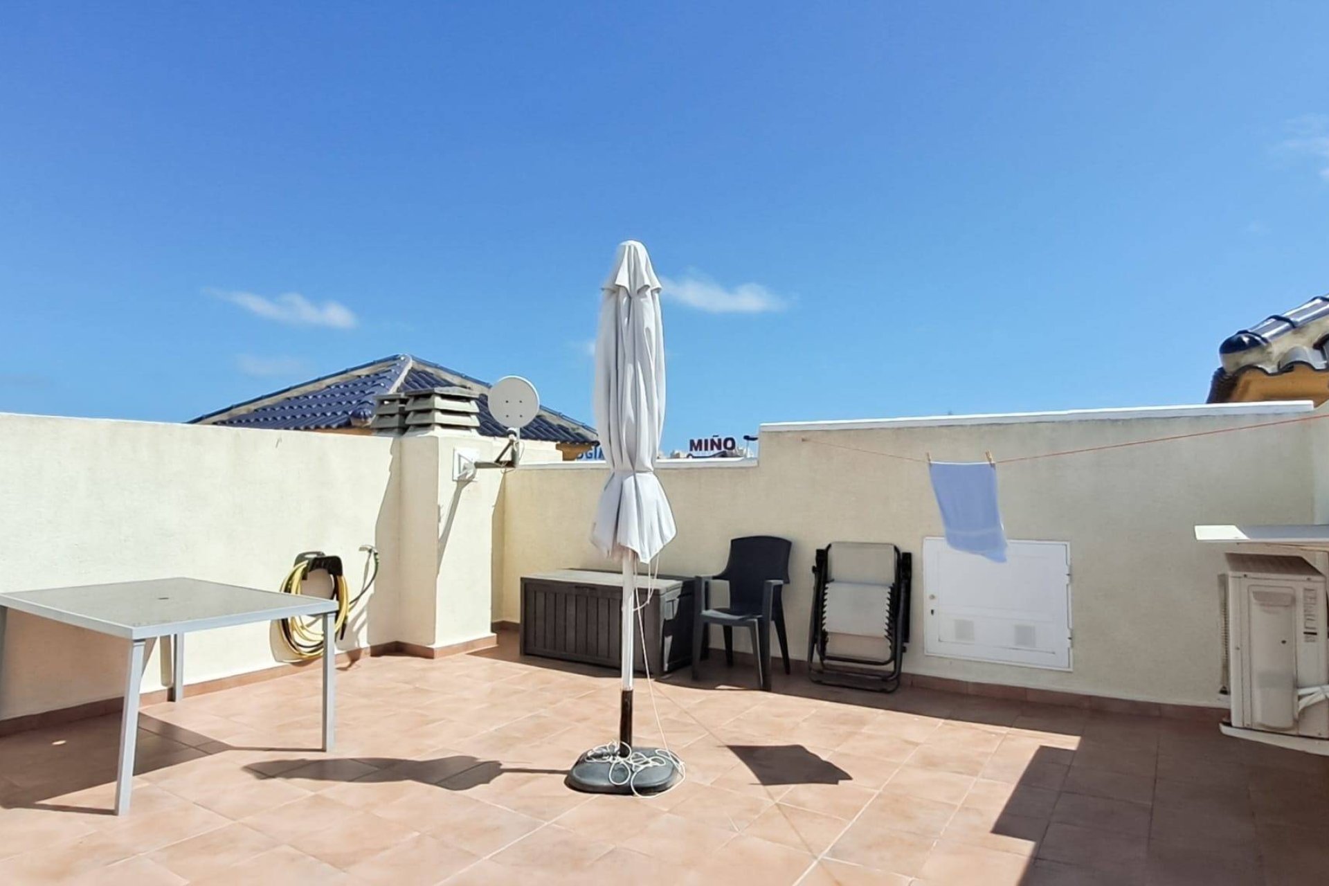 Resale - Apartment -
Torrevieja - Parque Acuático - Sector 25