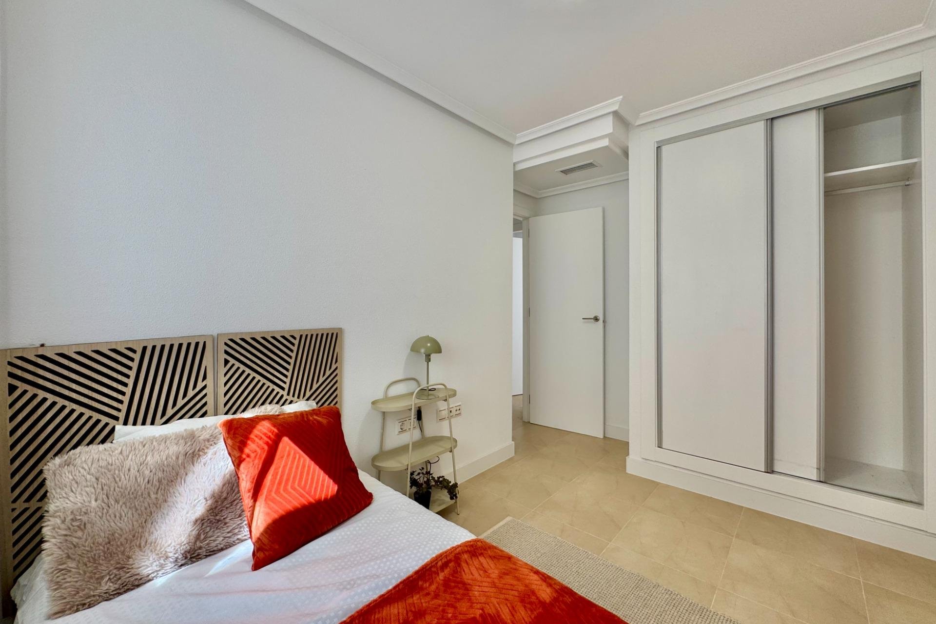 Resale - Apartment -
Torrevieja - Parque de las Naciones