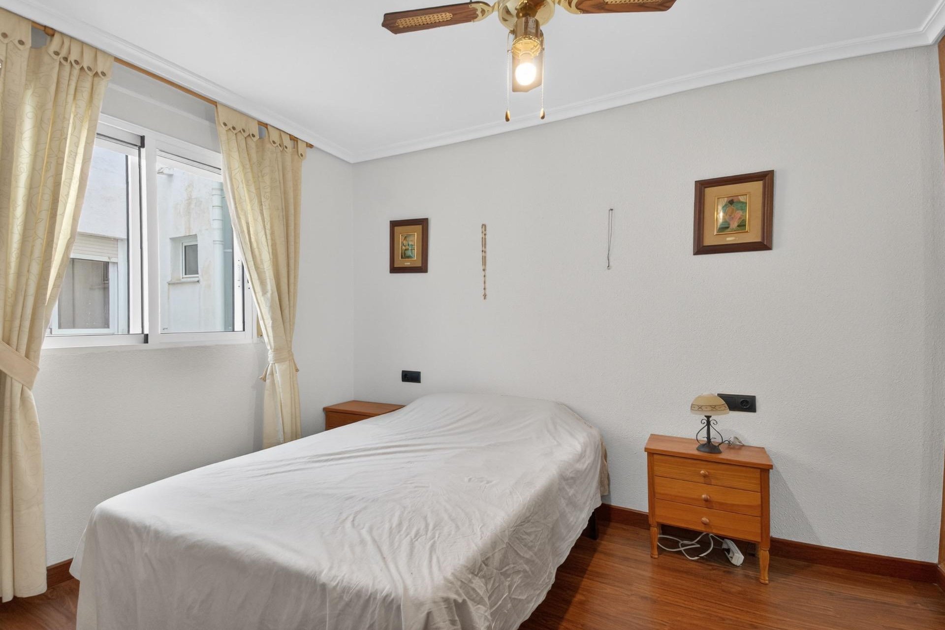 Resale - Apartment -
Torrevieja - Parque de las Naciones