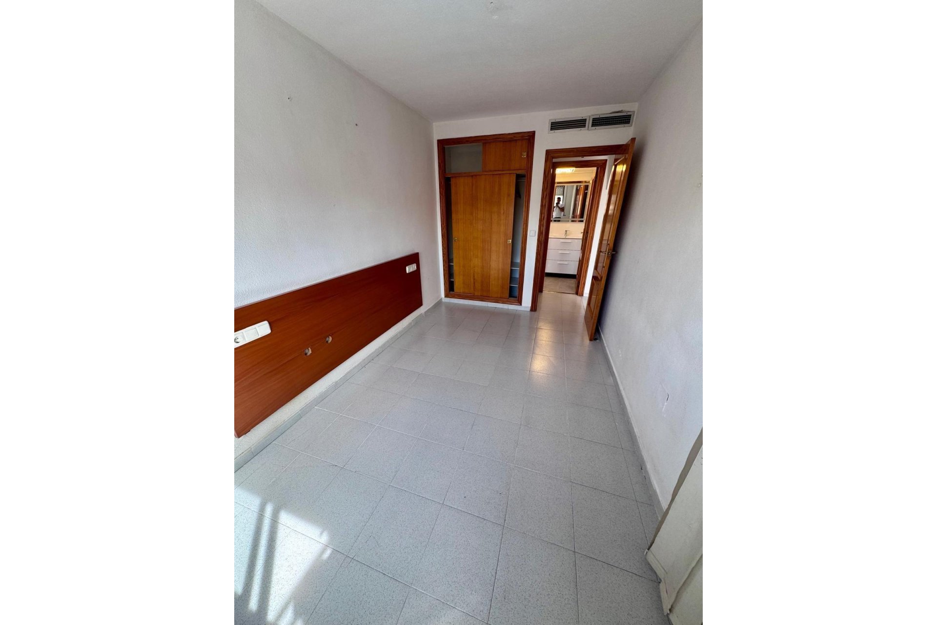Resale - Apartment -
Torrevieja - Parque de las Naciones