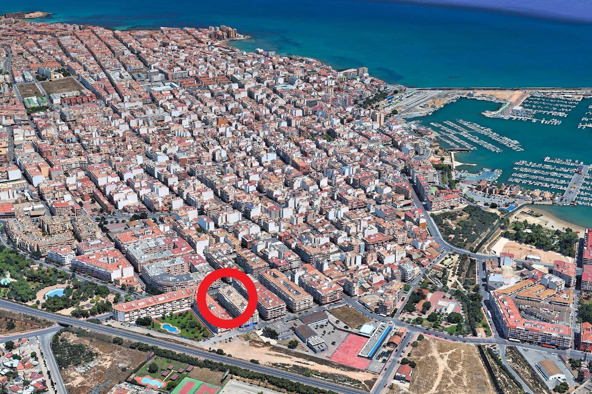 Resale - Apartment -
Torrevieja - Parque de las Naciones