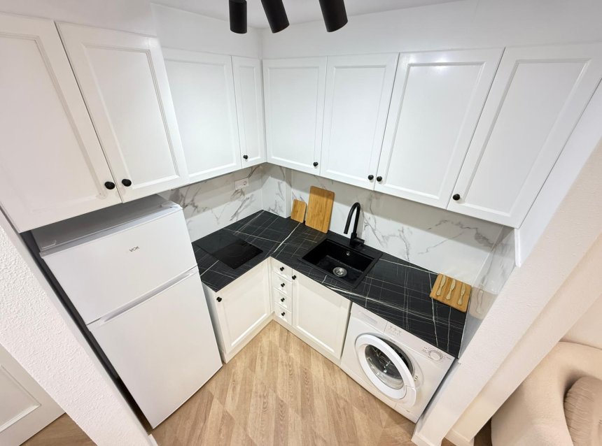 Resale - Apartment -
Torrevieja - Parque de las Naciones