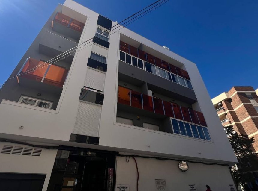 Resale - Apartment -
Torrevieja - Parque de las Naciones