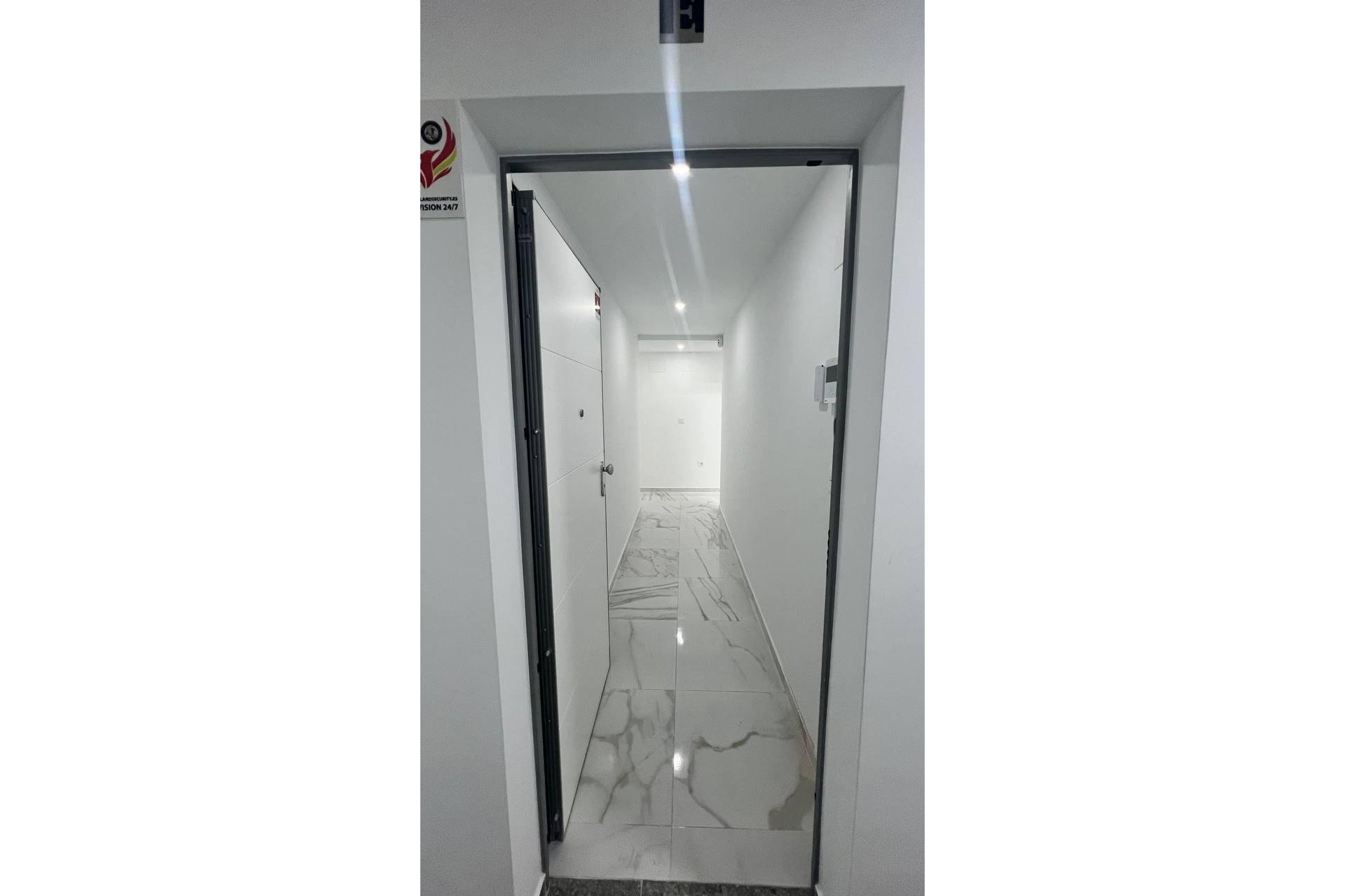 Resale - Apartment -
Torrevieja - Parque de las Naciones