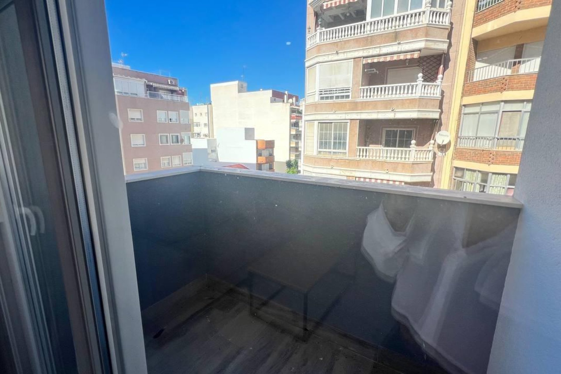 Resale - Apartment -
Torrevieja - Parque de las Naciones