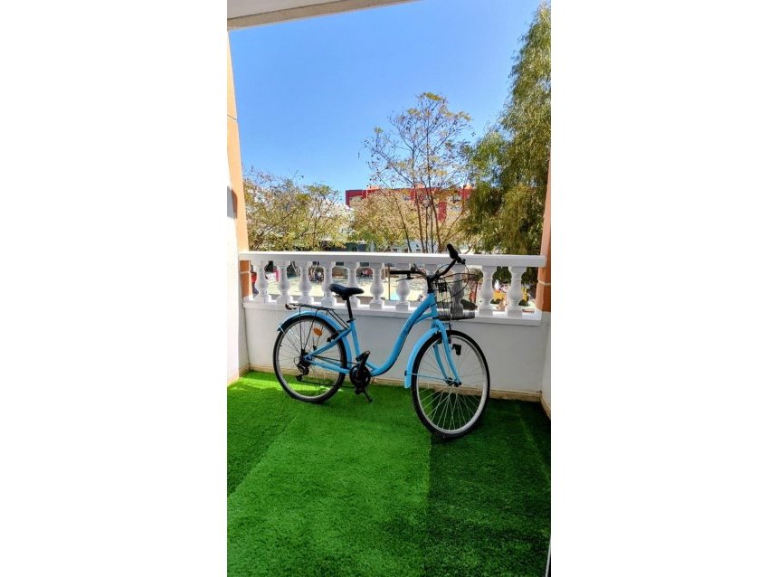 Resale - Apartment -
Torrevieja - Playa de los Locos