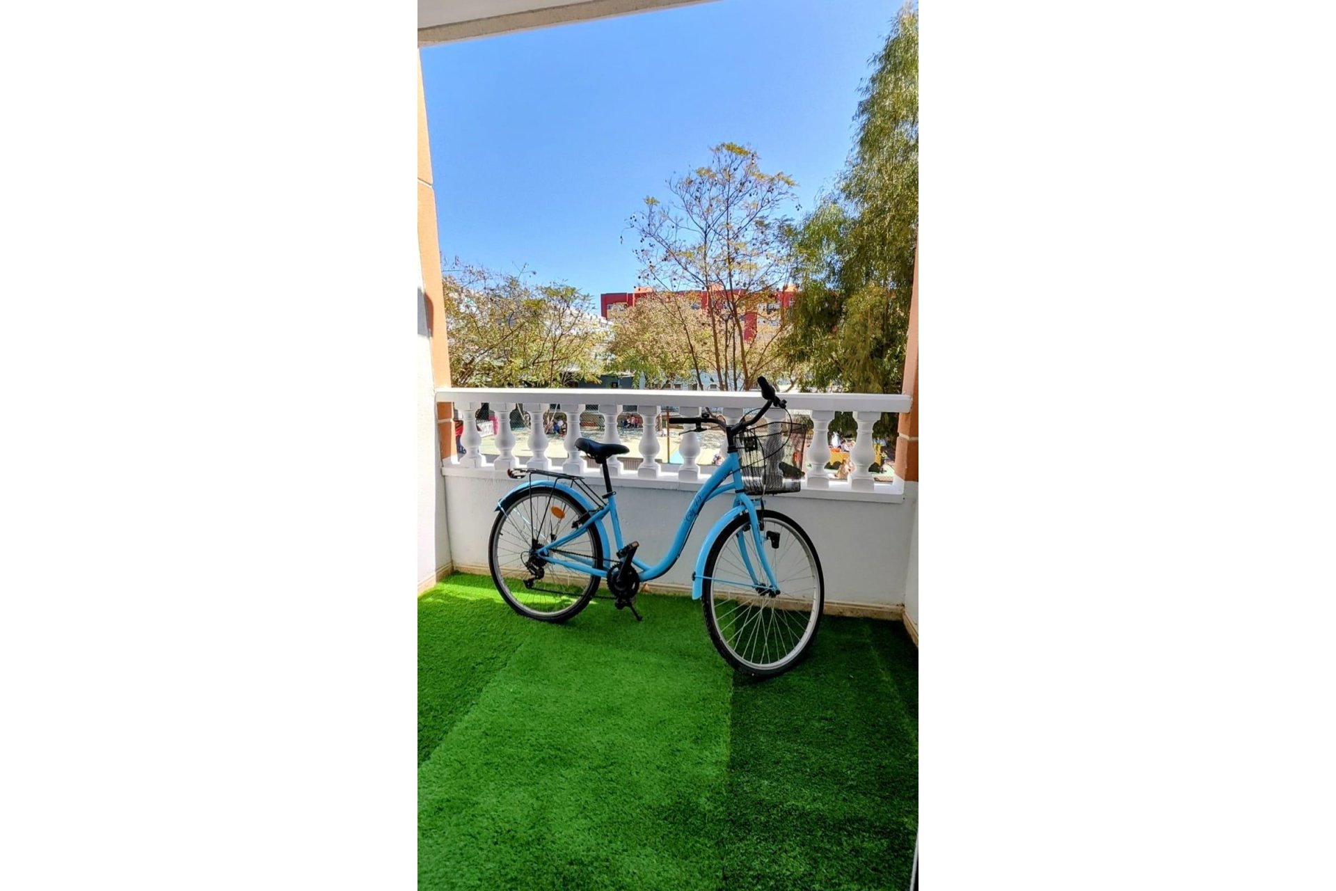 Resale - Apartment -
Torrevieja - Playa de los Locos