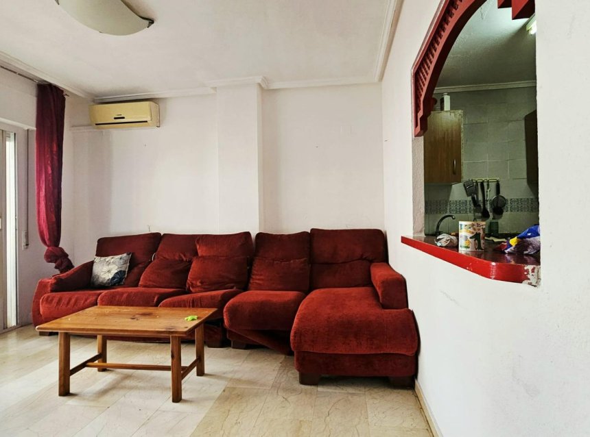 Resale - Apartment -
Torrevieja - Playa de los Locos