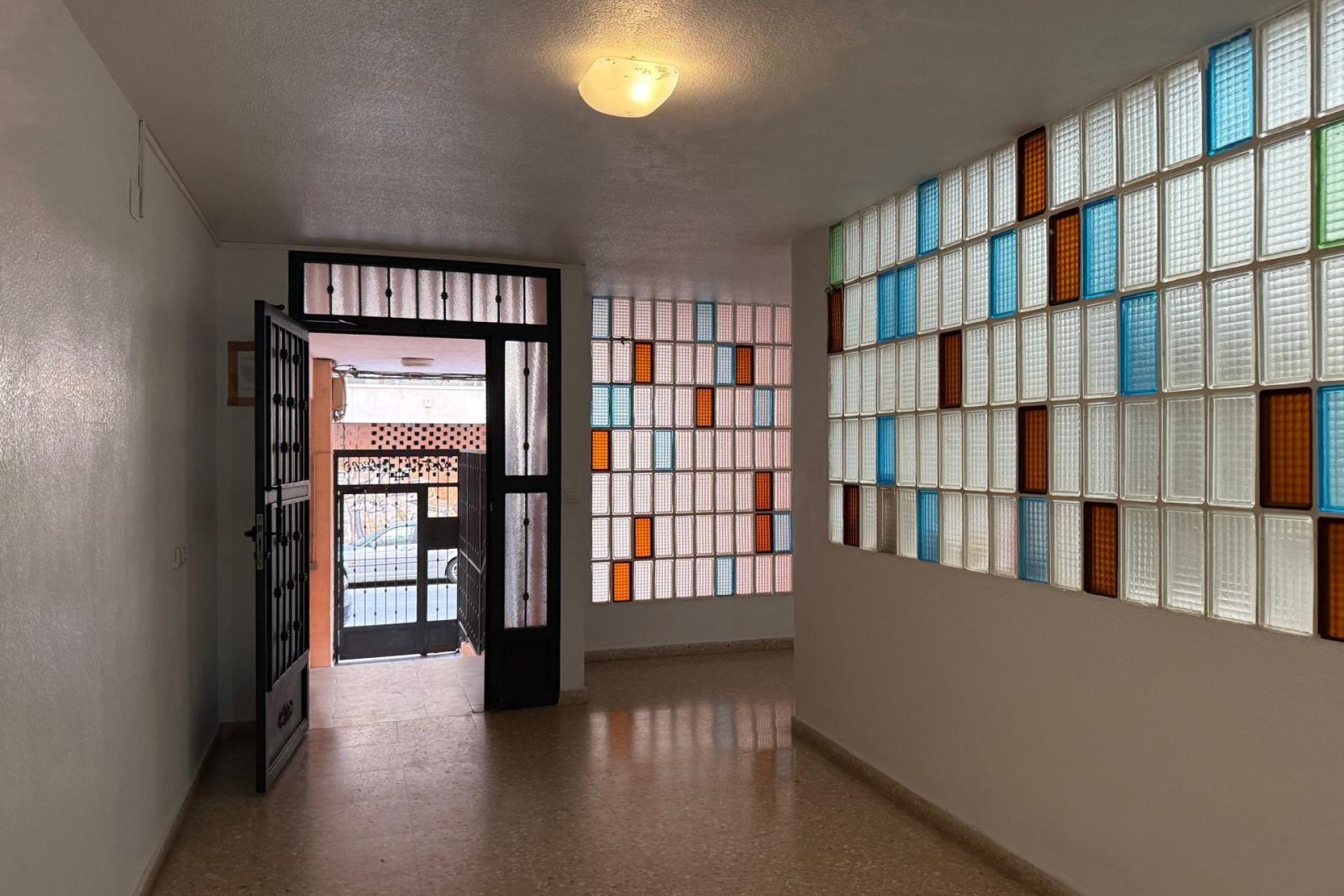 Resale - Apartment -
Torrevieja - Playa de los Locos