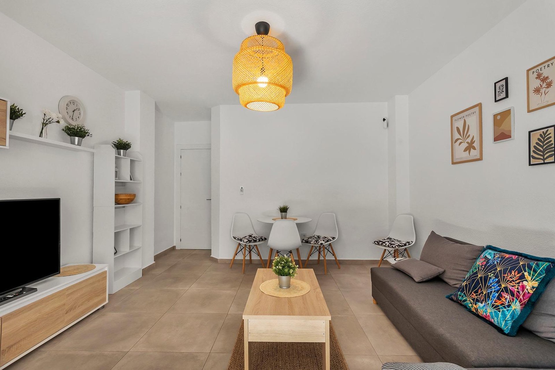 Resale - Apartment -
Torrevieja - Playa de los Locos