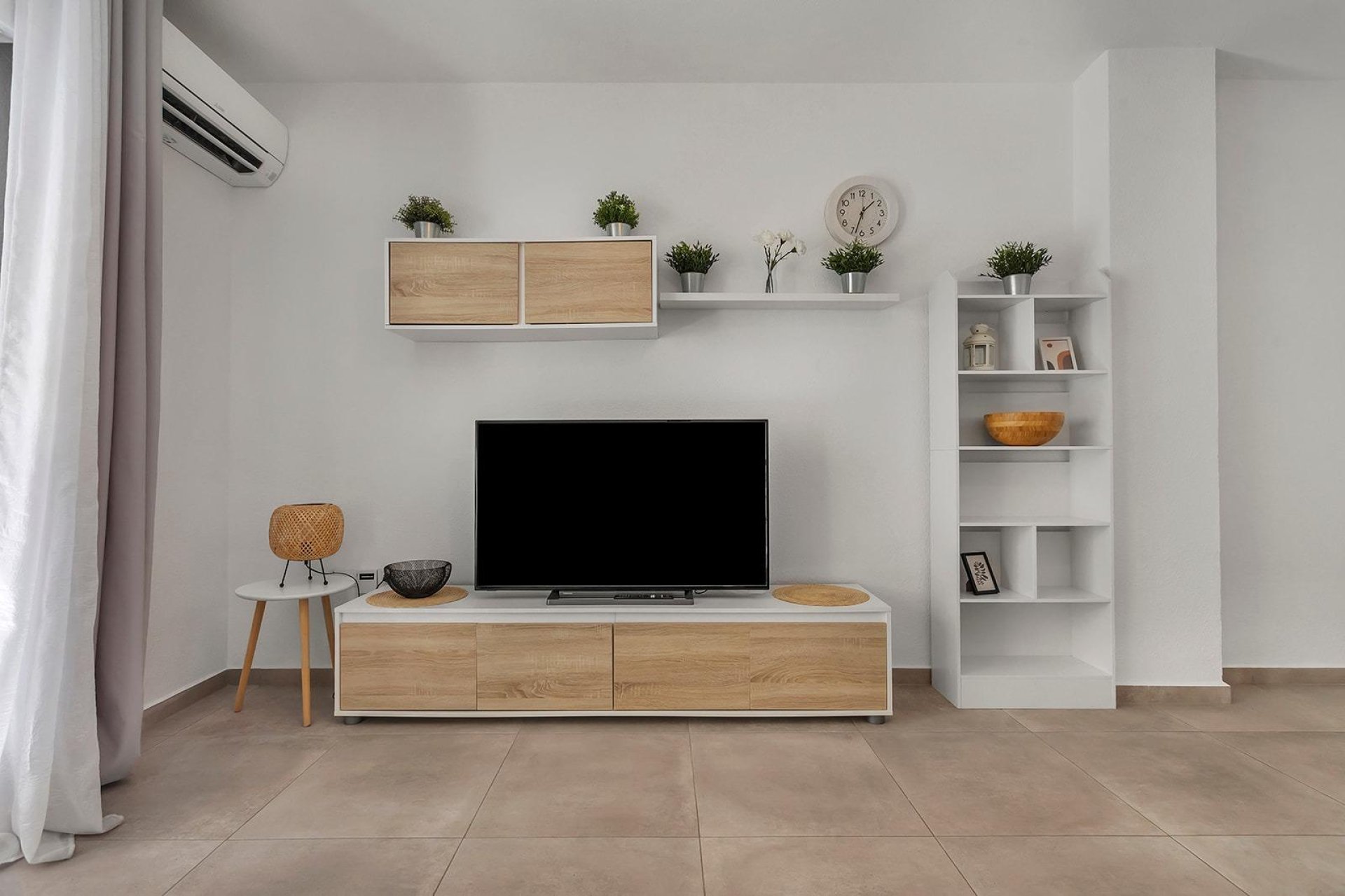 Resale - Apartment -
Torrevieja - Playa de los Locos