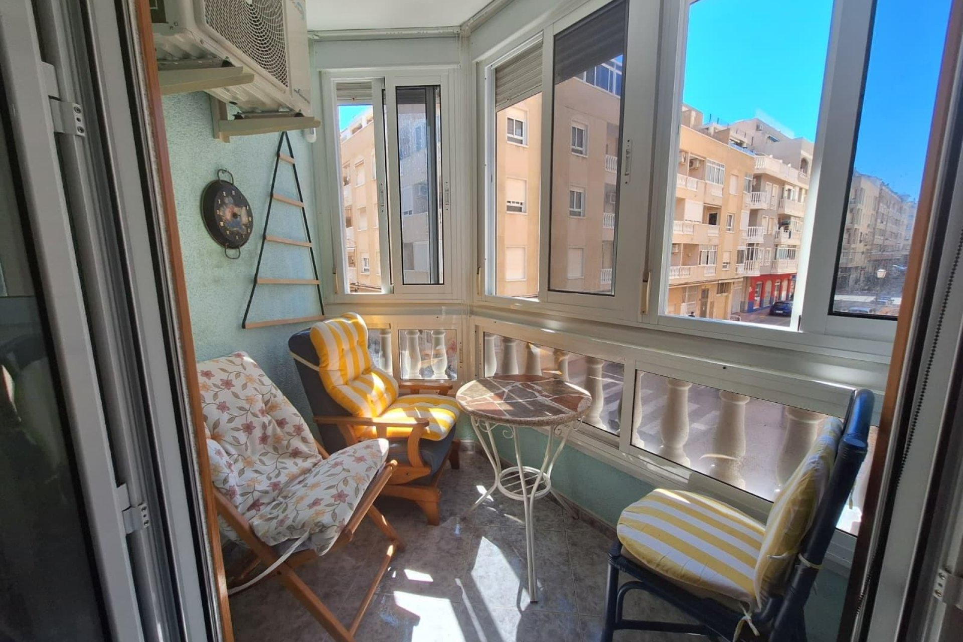 Resale - Apartment -
Torrevieja - Playa de los Locos