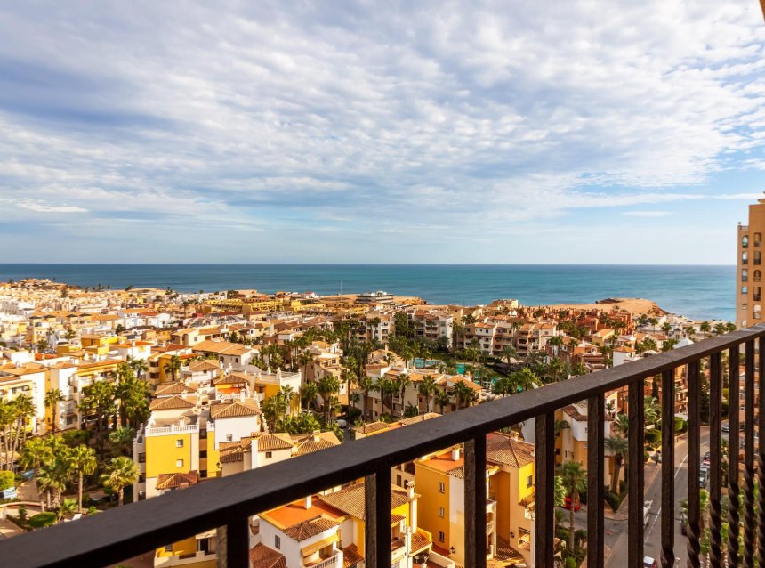 Resale - Apartment -
Torrevieja - Playa de los Locos