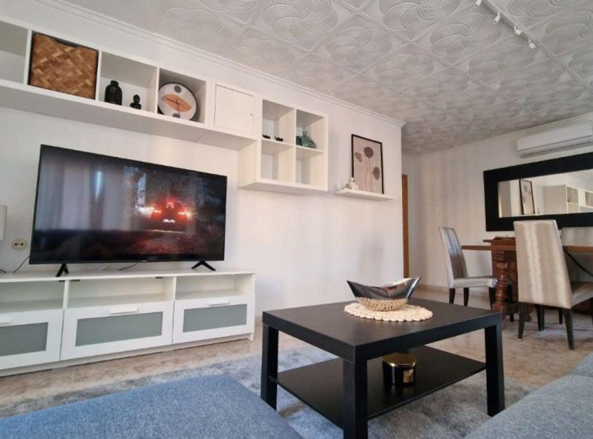 Resale - Apartment -
Torrevieja - Playa de los Locos