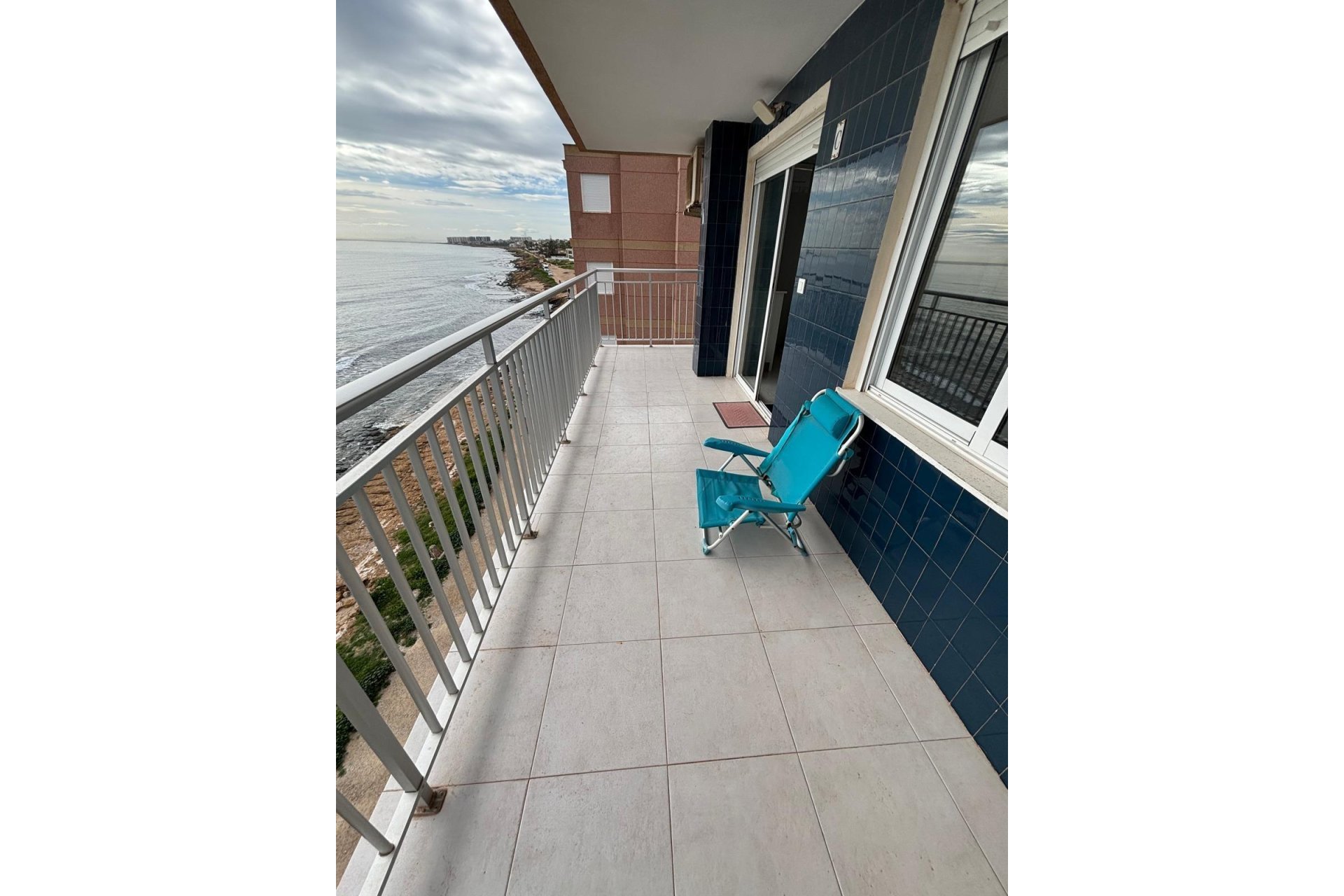 Resale - Apartment -
Torrevieja - Playa De Los Naufragos