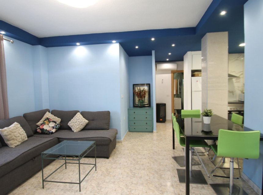 Resale - Apartment -
Torrevieja - Playa De Los Naufragos
