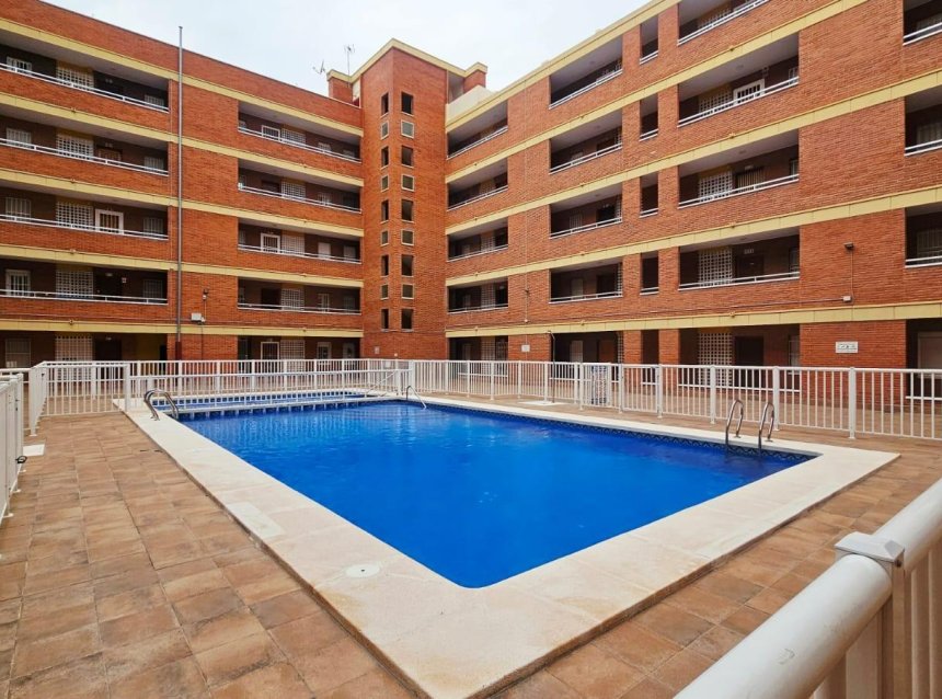 Resale - Apartment -
Torrevieja - Playa De Los Naufragos