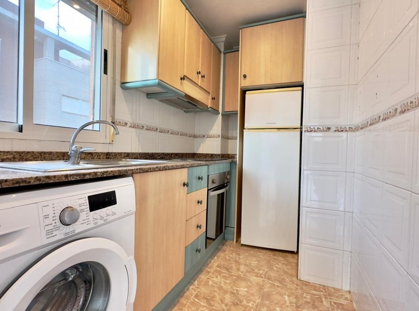 Resale - Apartment -
Torrevieja - Playa del Cura