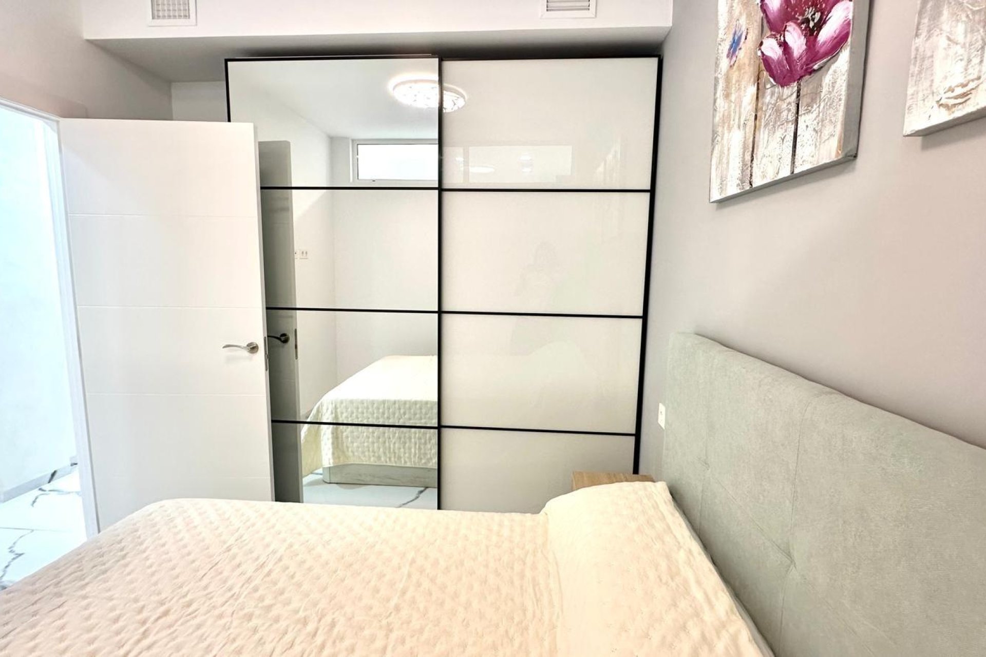 Resale - Apartment -
Torrevieja - Playa del Cura