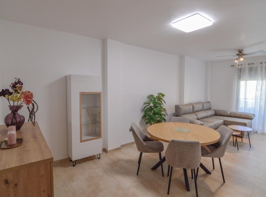 Resale - Apartment -
Torrevieja - Playa del Cura