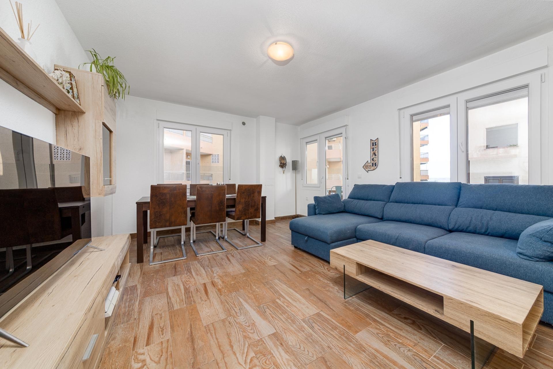 Resale - Apartment -
Torrevieja - Playa del Cura