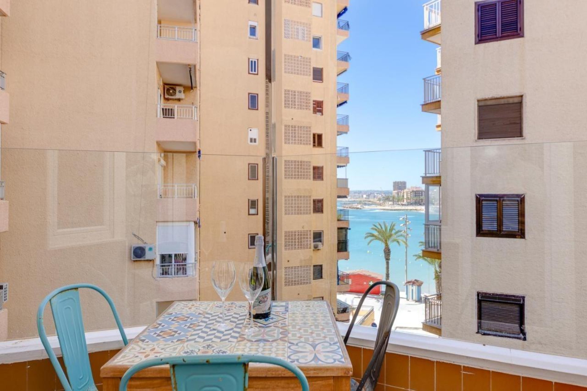Resale - Apartment -
Torrevieja - Playa del Cura