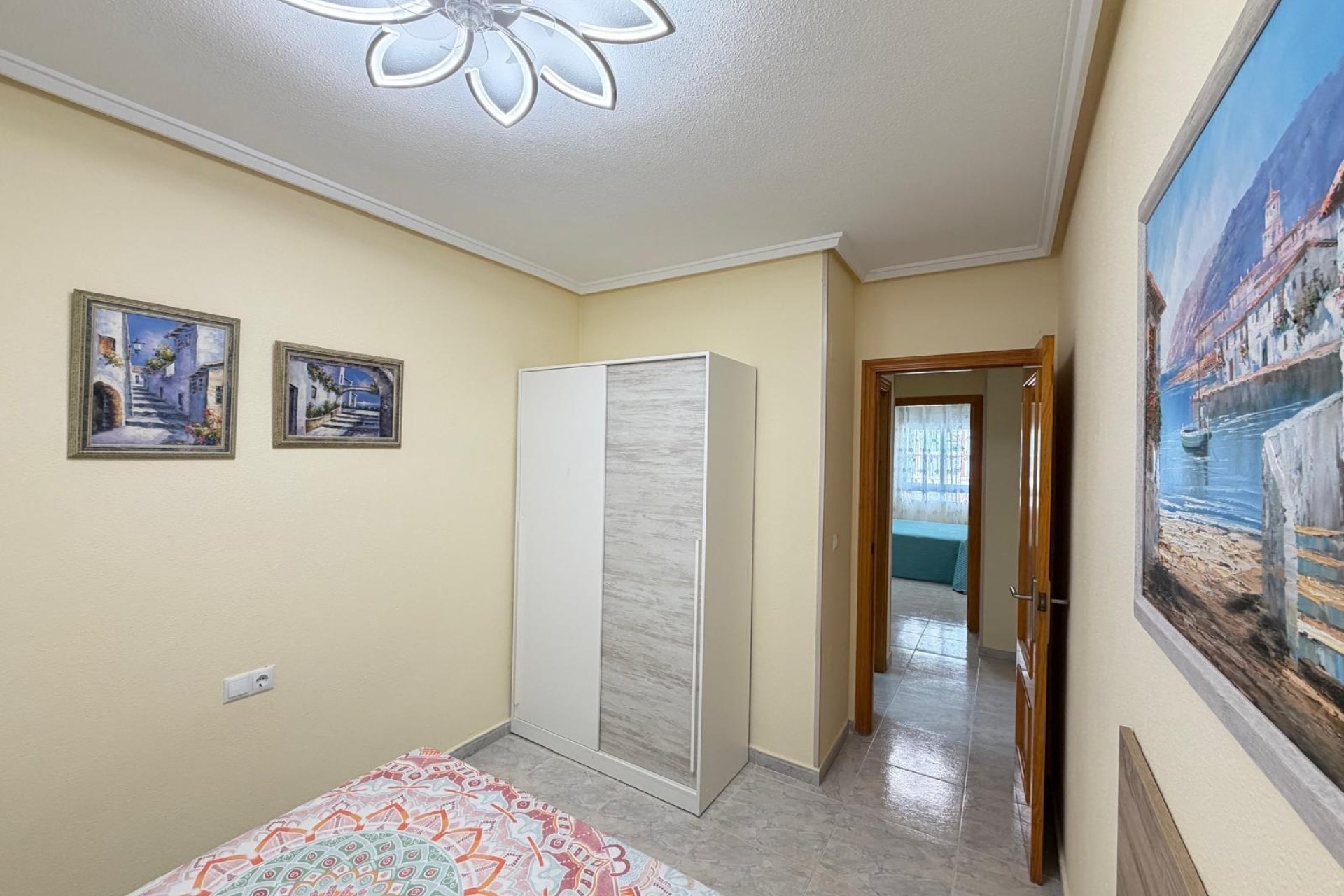Resale - Apartment -
Torrevieja - Playa del Cura