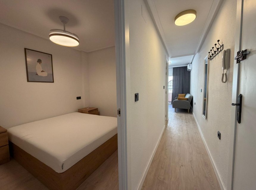 Resale - Apartment -
Torrevieja - Playa del Cura