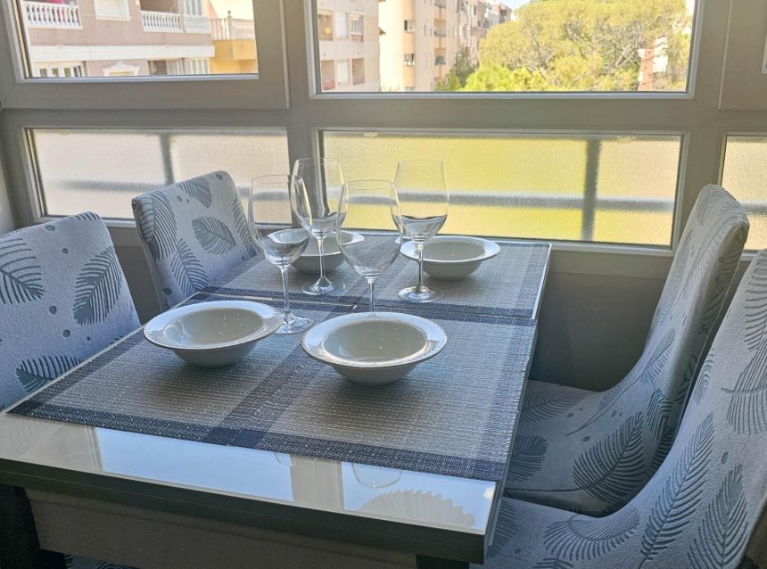Resale - Apartment -
Torrevieja - Playa del Cura