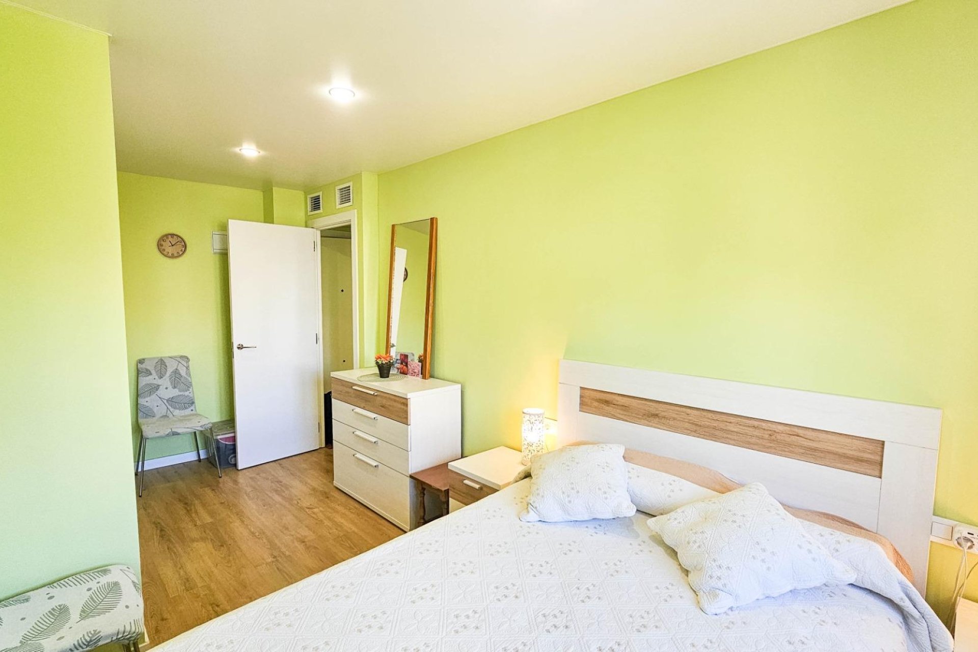 Resale - Apartment -
Torrevieja - Playa del Cura