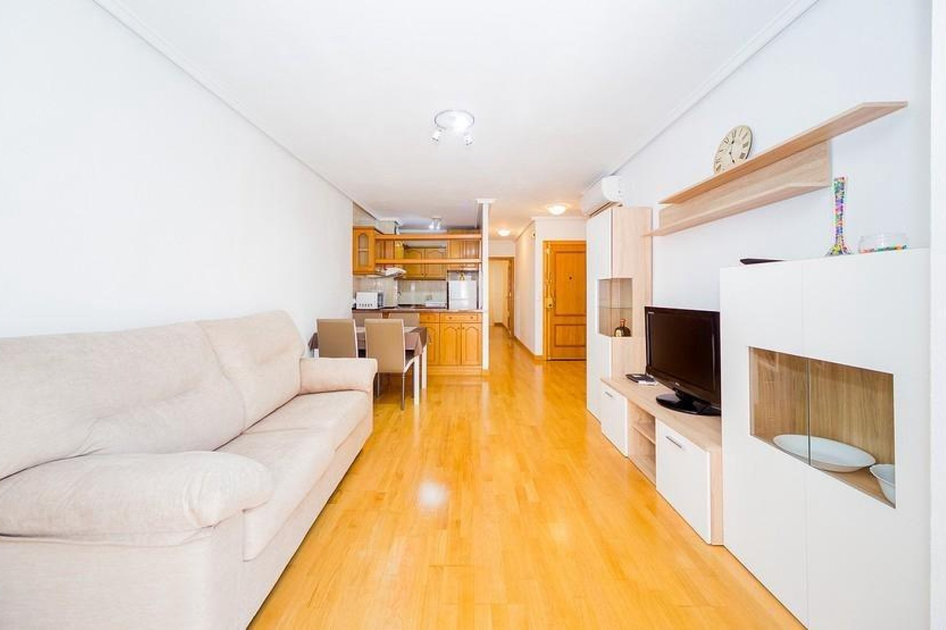Resale - Apartment -
Torrevieja - Playa del Cura
