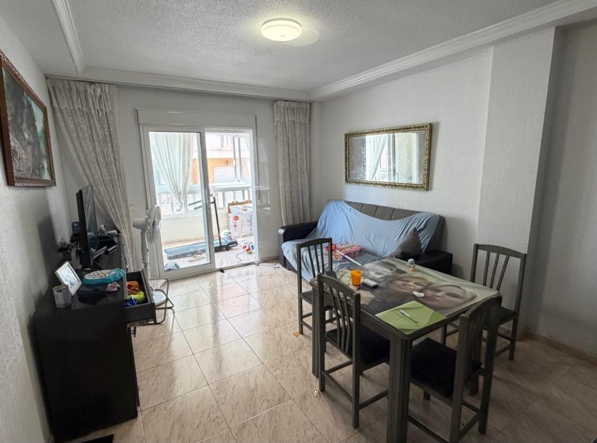 Resale - Apartment -
Torrevieja - Playa del Cura