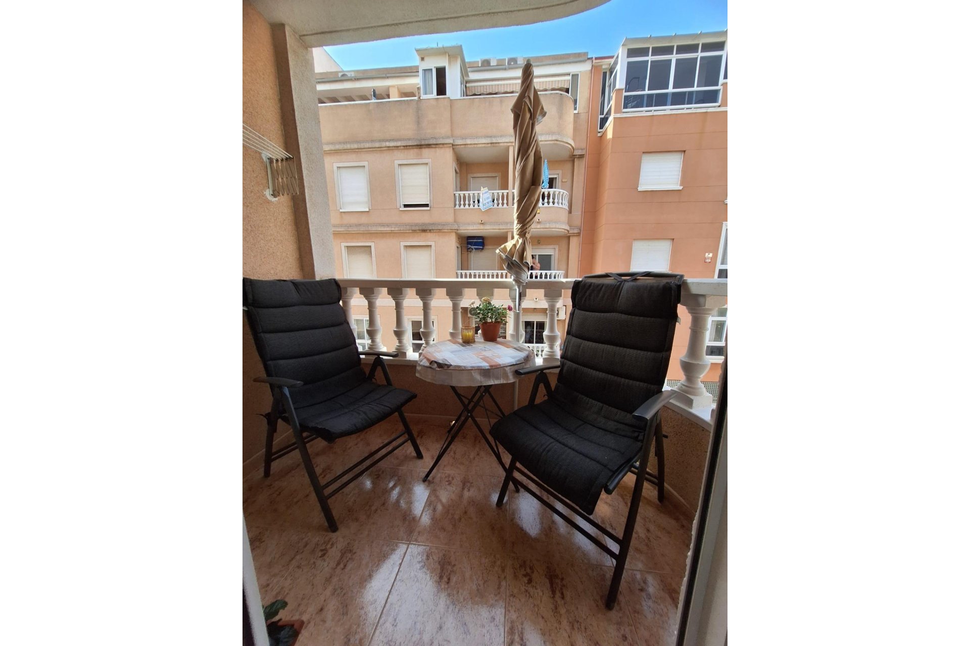 Resale - Apartment -
Torrevieja - Playa del Cura