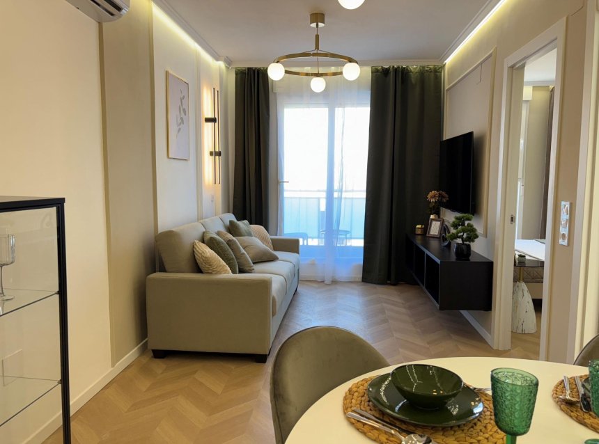 Resale - Apartment -
Torrevieja - Playa del Cura