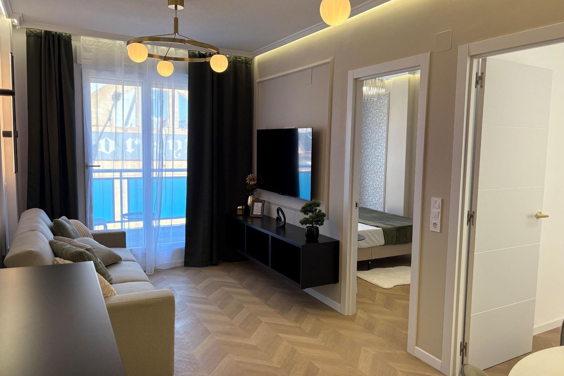 Resale - Apartment -
Torrevieja - Playa del Cura