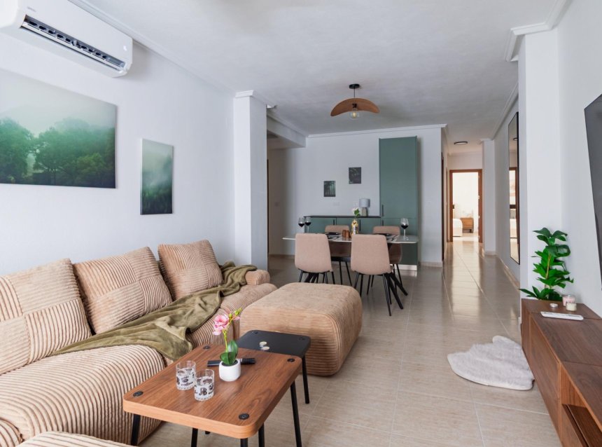 Resale - Apartment -
Torrevieja - Playa del Cura