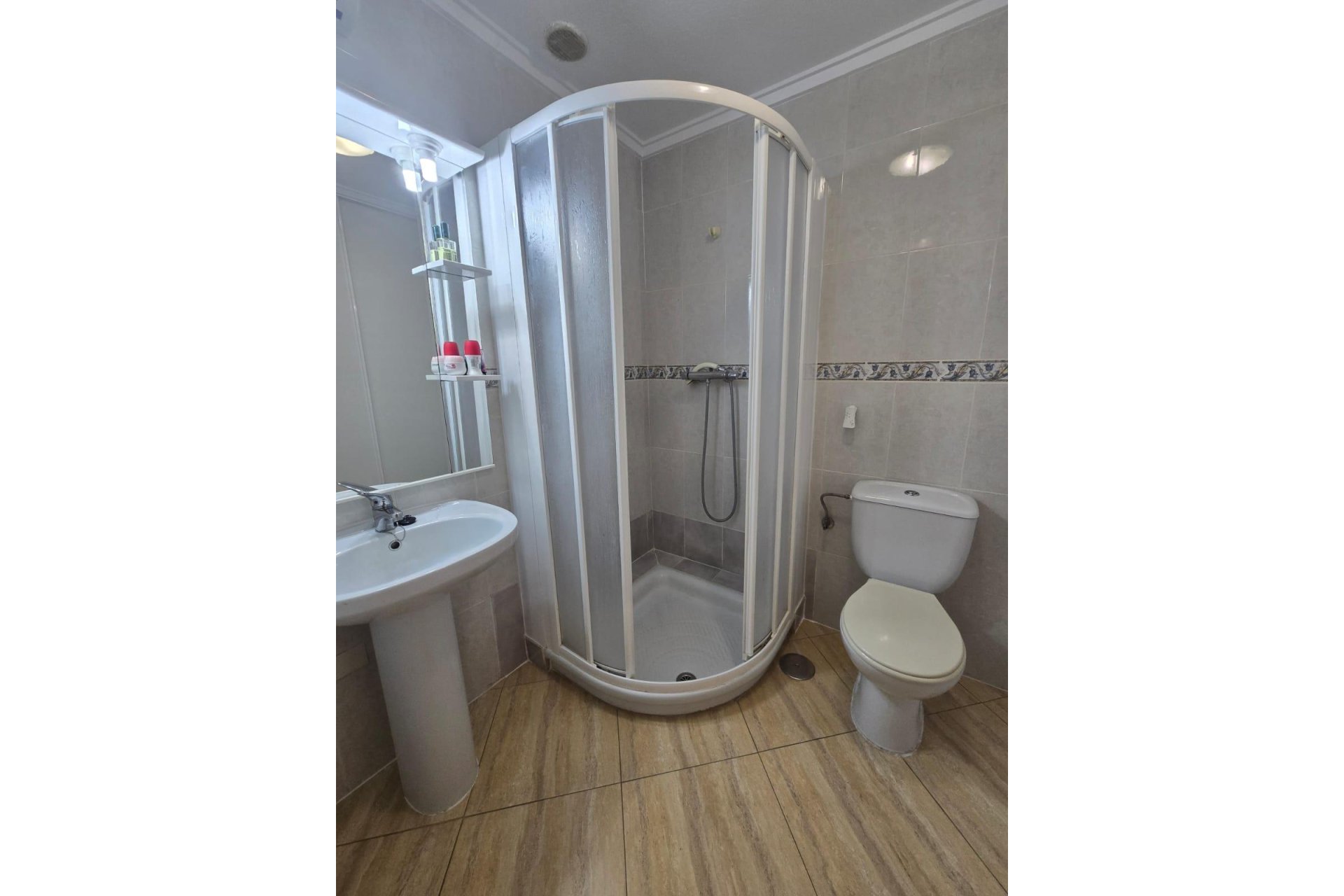 Resale - Apartment -
Torrevieja - Playa del Cura