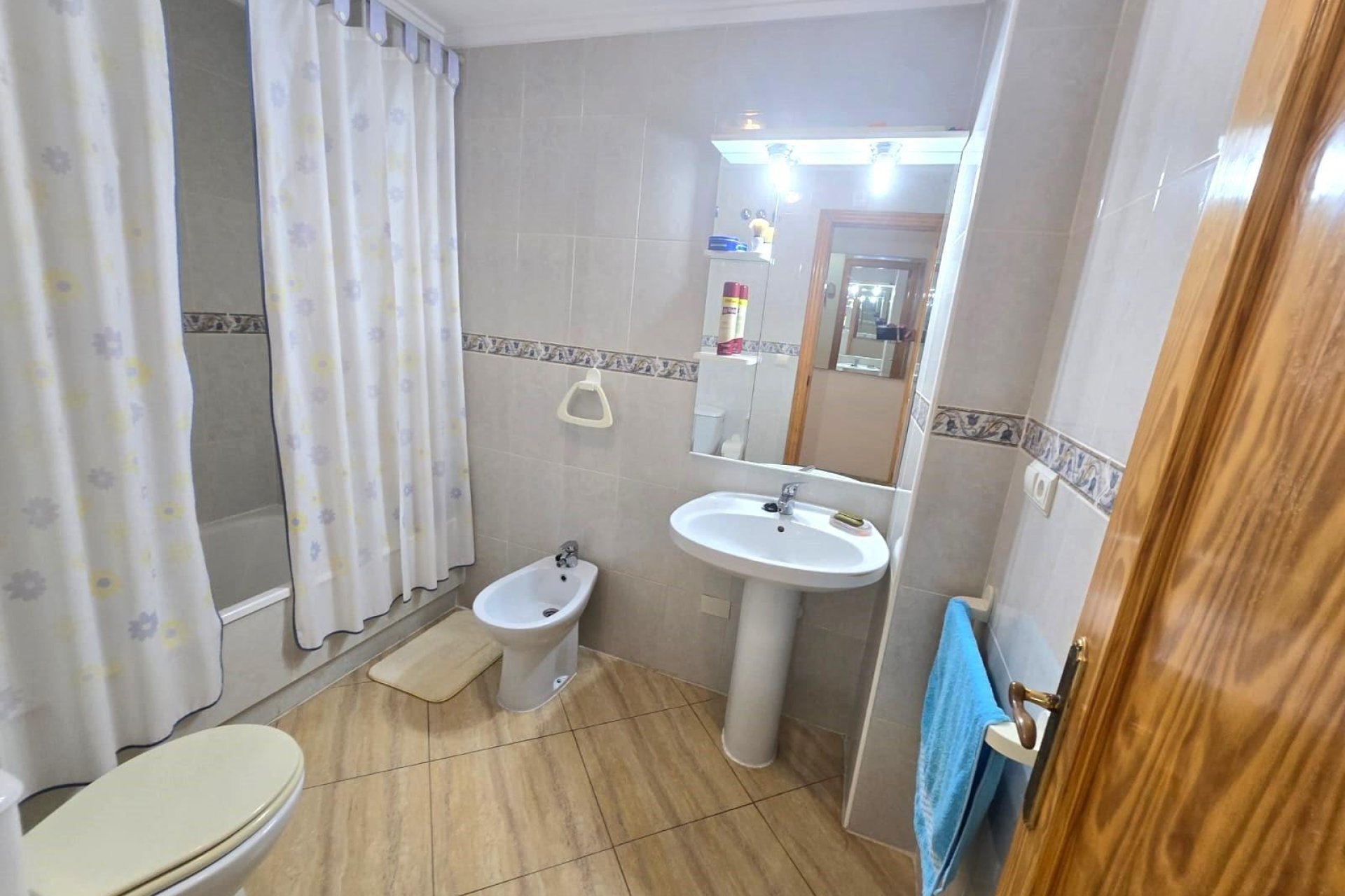 Resale - Apartment -
Torrevieja - Playa del Cura