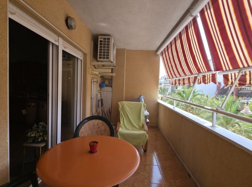 Resale - Apartment -
Torrevieja - Playa del Cura