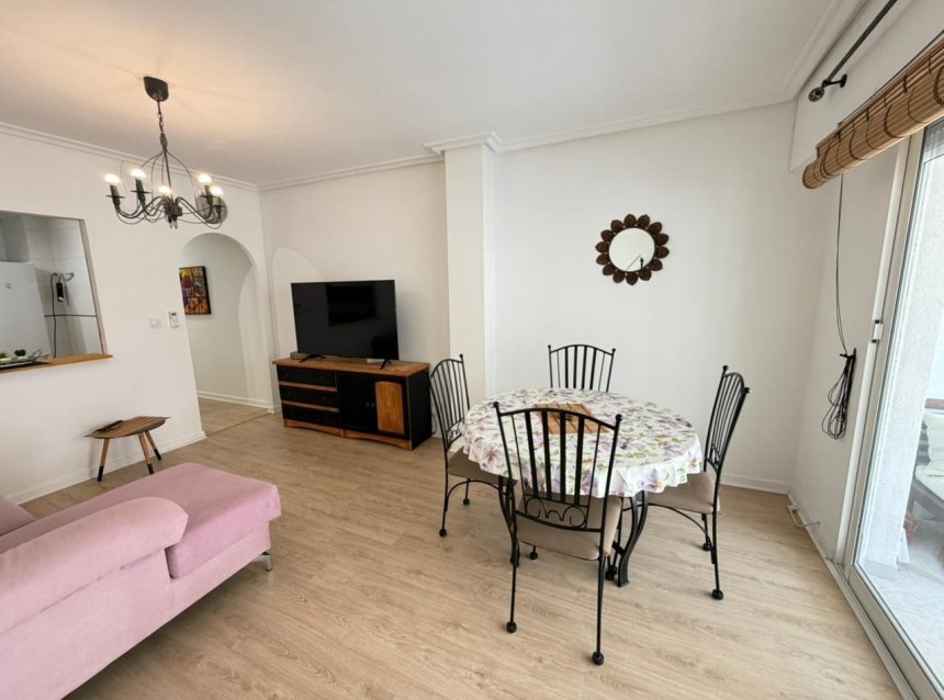 Resale - Apartment -
Torrevieja - Playa del Cura