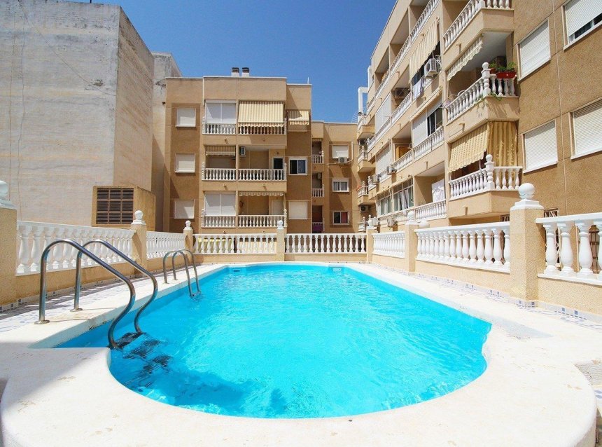 Resale - Apartment -
Torrevieja - Playa del Cura