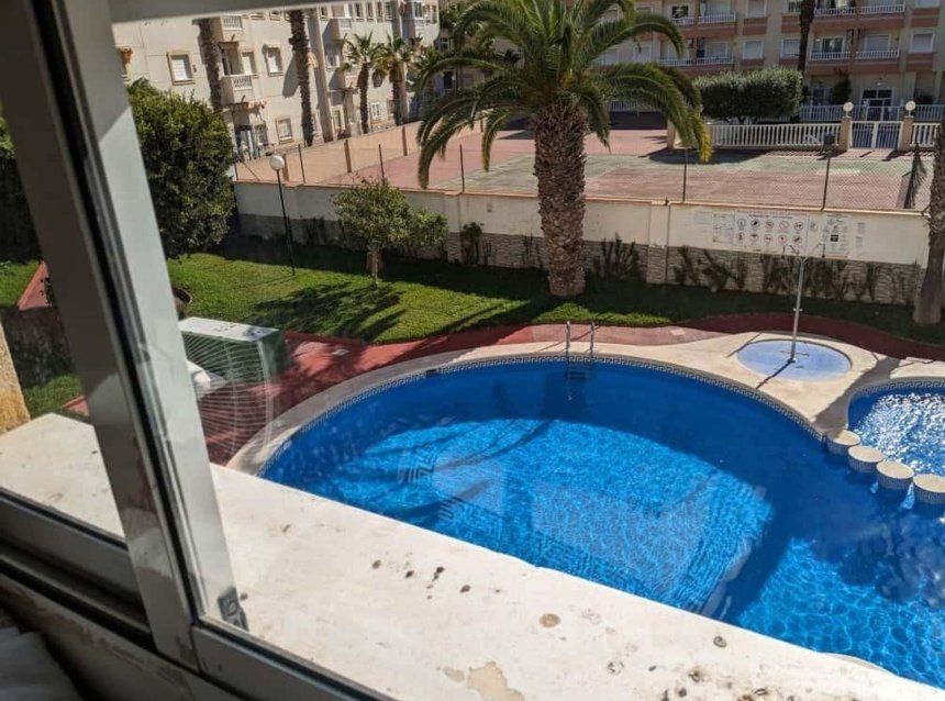Resale - Apartment -
Torrevieja - Playa del Cura