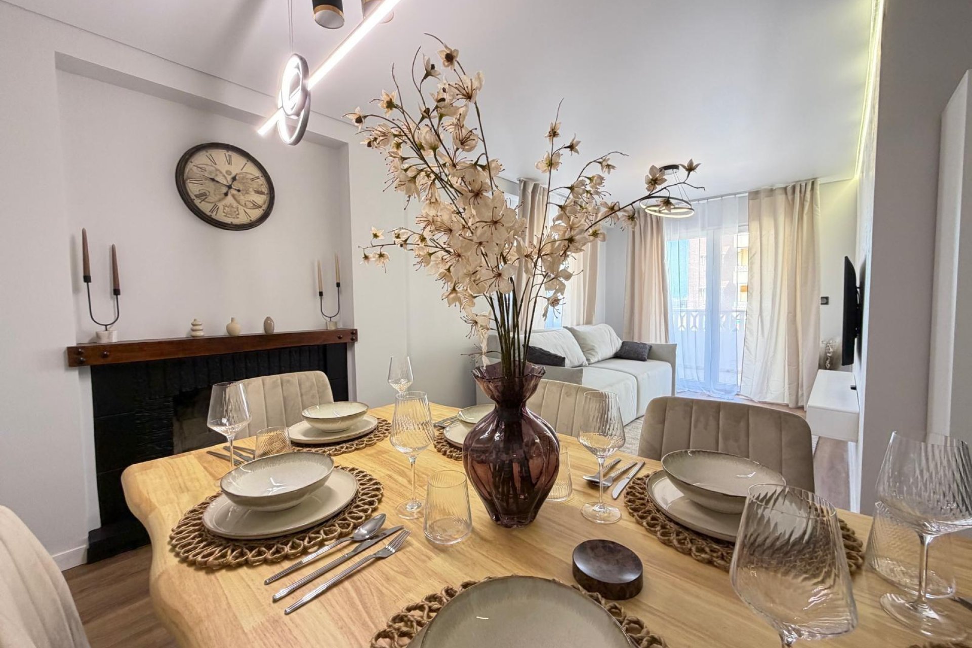 Resale - Apartment -
Torrevieja - Punta Prima